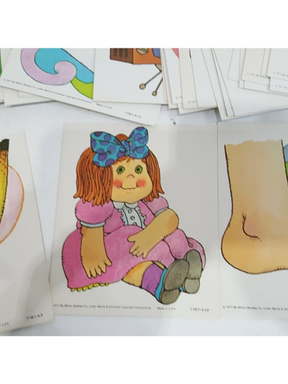 Vintage Milton Bradley Beginning Sounds Game Picture Illustrated Cards 1977 USA - Picture 4 of 11